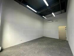 Sindo Industrial Building (D13), Factory #470475291